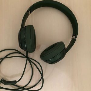 Beats by Dr. Dre Solo2